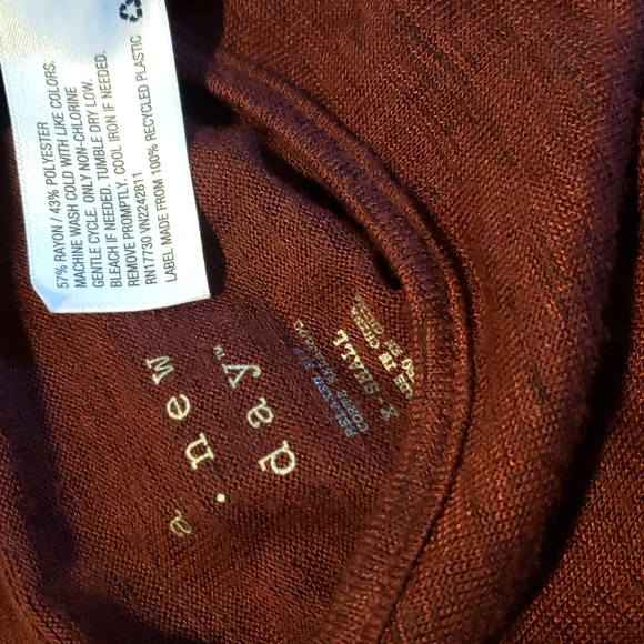 a. new. day. top - Picture 7 of 7